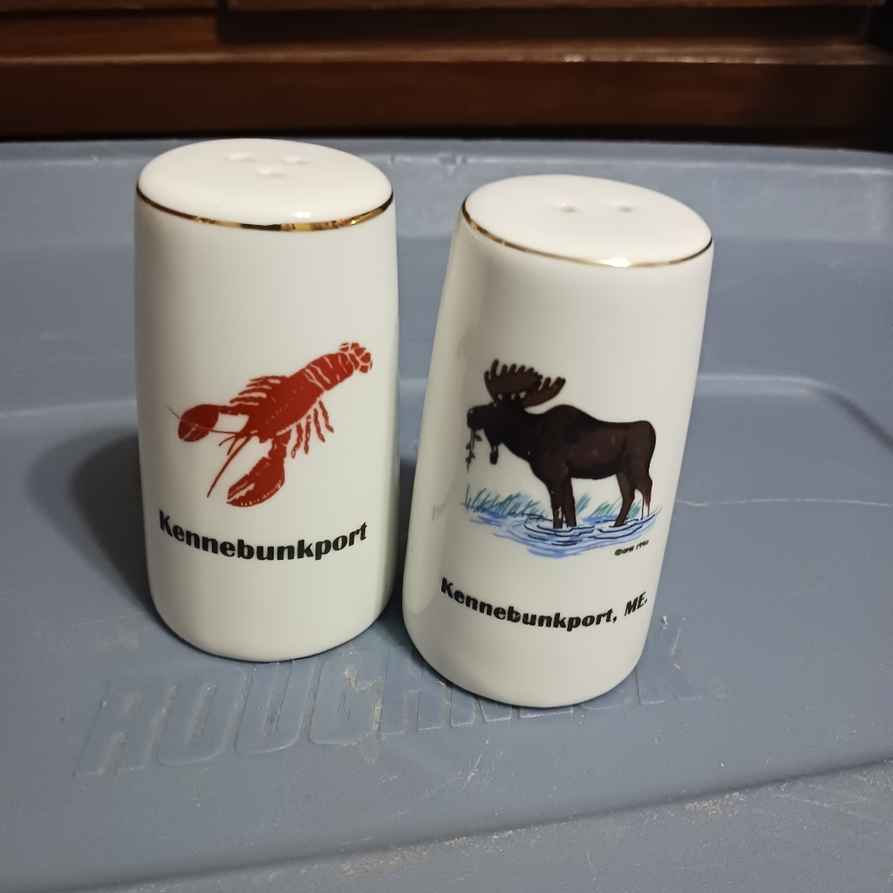 5 For $25! Kennebunk port Salt/ Pepper Shakers Vintage